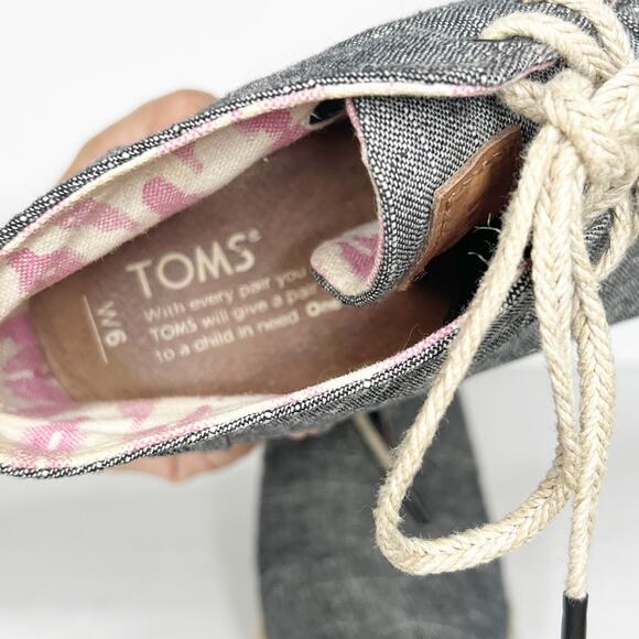 TOMS Desert Chambray Wedge Chukka Bootie Lace-Up Espadrille Gray Size Womens 6 - Picture 11 of 13